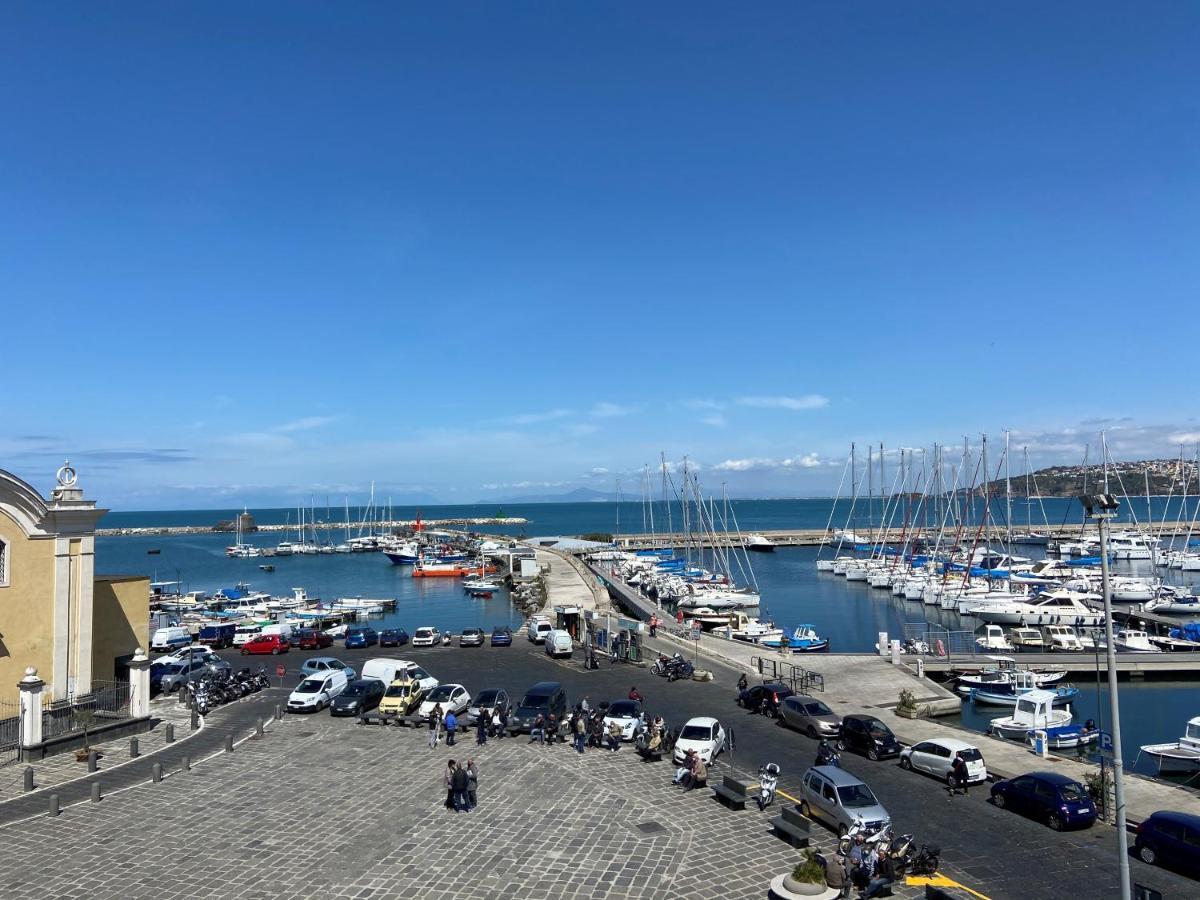 Procida Marina Grande Apartment Bagian luar foto