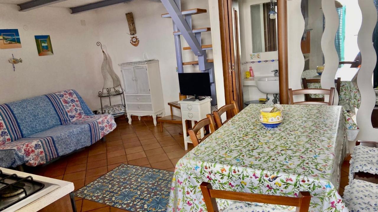 Procida Marina Grande Apartment Bagian luar foto
